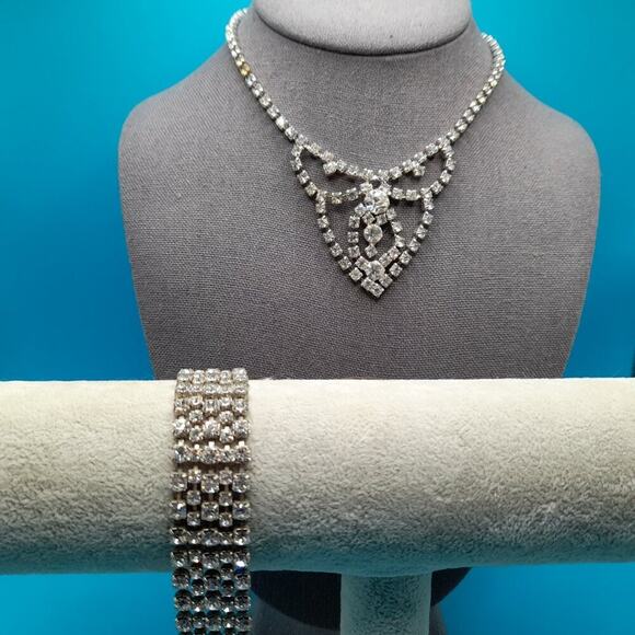 Small Vintage Wedding Clear Rhinestone Necklace Bracelet Set, 1950, 14" & 6 3/4" - Picture 1 of 11